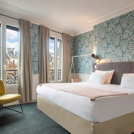 Hotel Avama Prony Paris Exterior photo